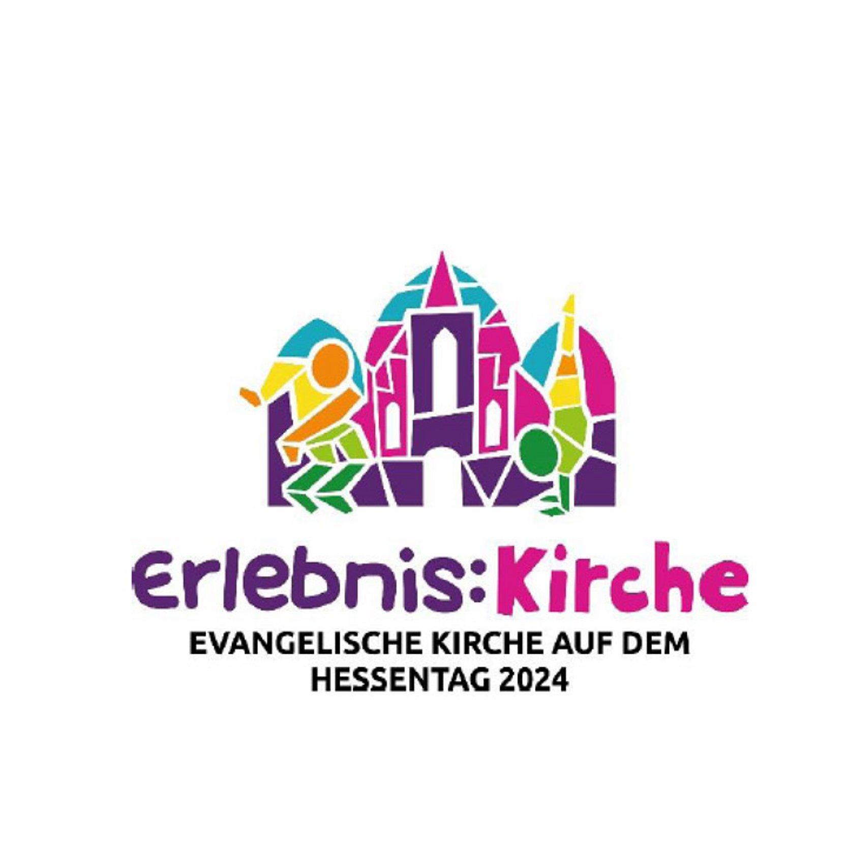 Buntes Logo mit einem stilisierten Menschen, einer Kirche und einem Baum, darunter der Schriftzug: Evangelische Kirche auf dem Hessentag 2024