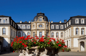 Blick in den Innenhof des Büsingpalais Offenbach