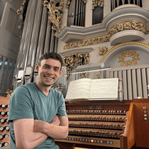 Paul Beckert an der Orgel