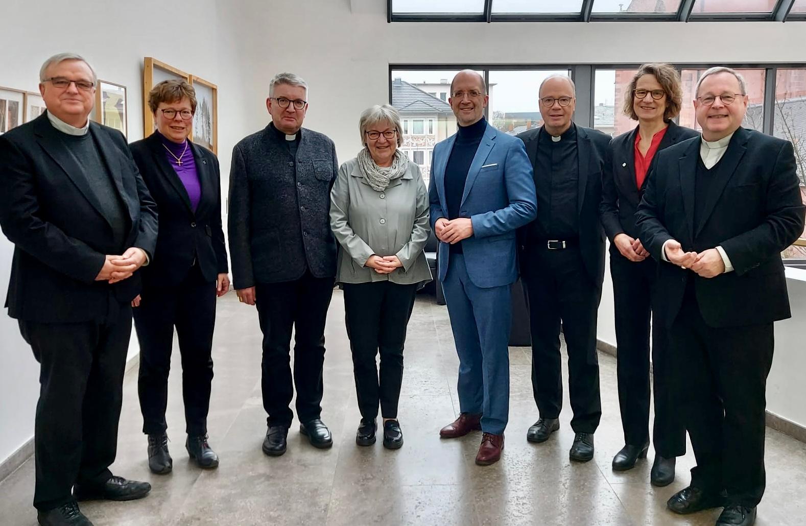 Leitende Geistliche der katholischen und evangelischen Kirchen Gruppenfoto
