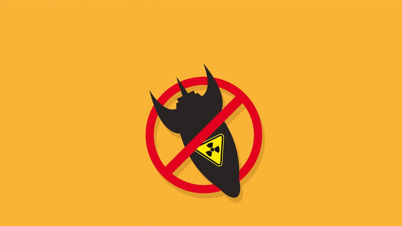 Rüstungskontrolle für Atomwaffen Atomrakete hinter einem Verbotsschild