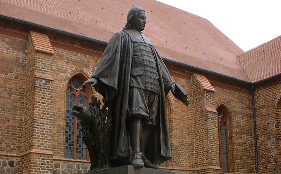 Statue von Paul Gerhardt.