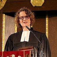 Reformationsgottesdienst 2025 Wiesbaden Lutherkirche KP Tietz Kanzel Kirchenpräsidentin Tietz auf der Kanzel