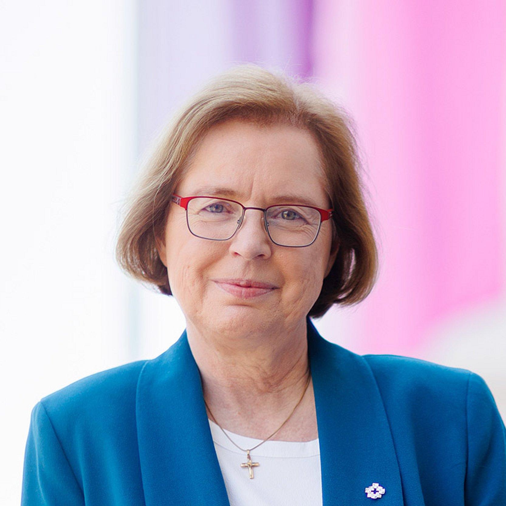Pfarrerin Ulrike Scherf, Stellvertretende Kirchenpräsidentin der EKHN Pfarrerin Ulrike Scherf, Stellvertretende Kirchenpräsidentin der EKHN