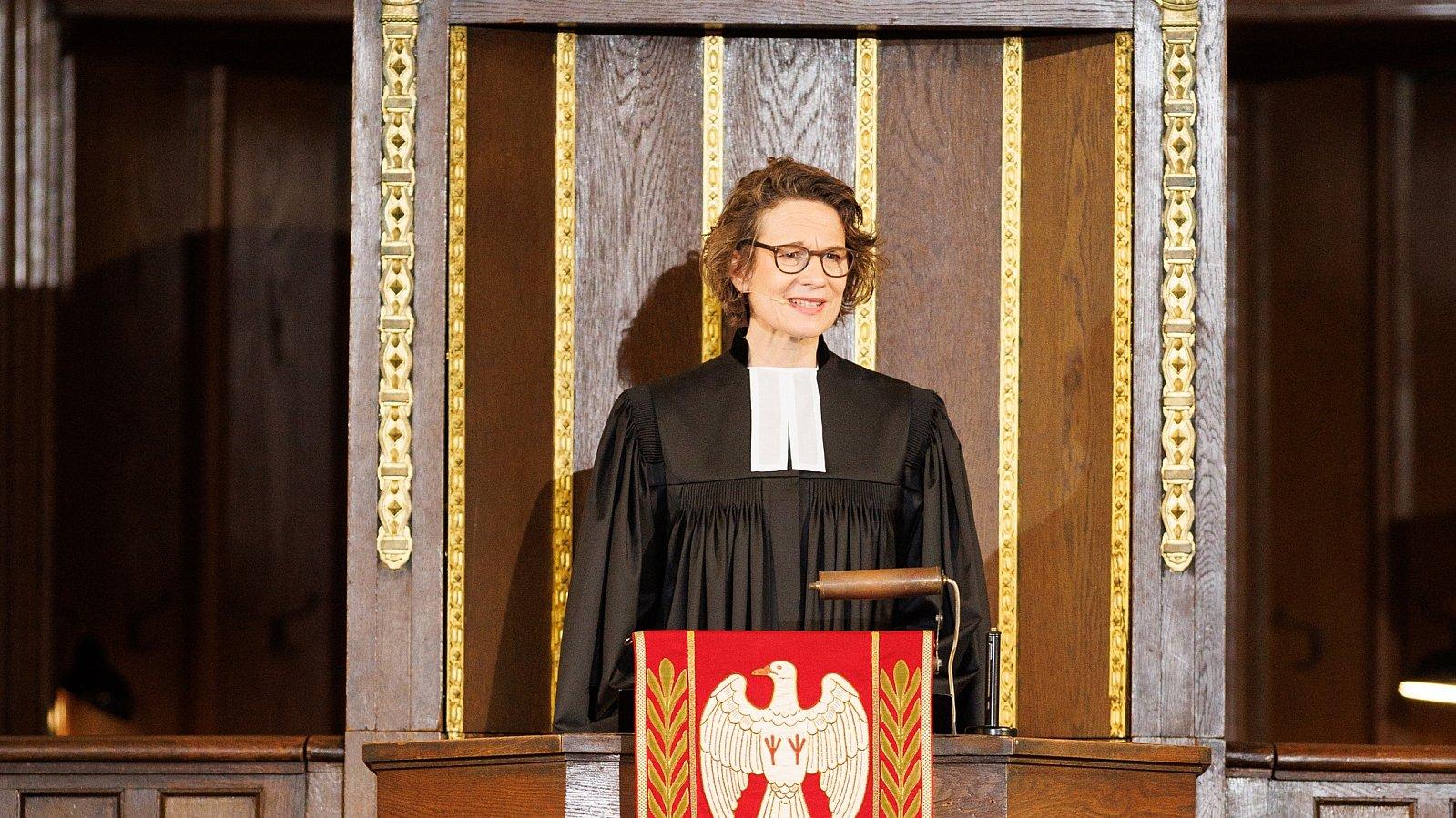 Tietz_Predigt Portrait auf der Kanzel