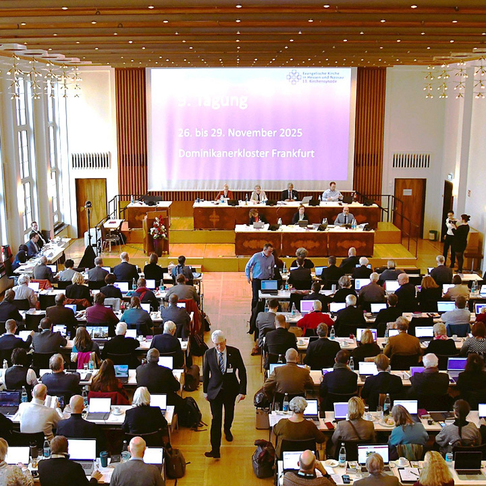 Herbstsynode Synodenplenum von oben