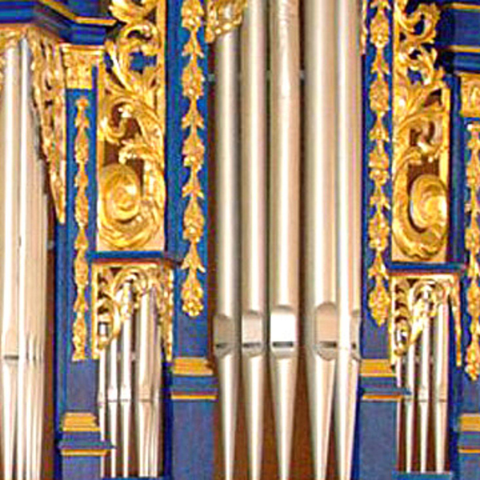 Blau-goldene Orgel in Bauschheim