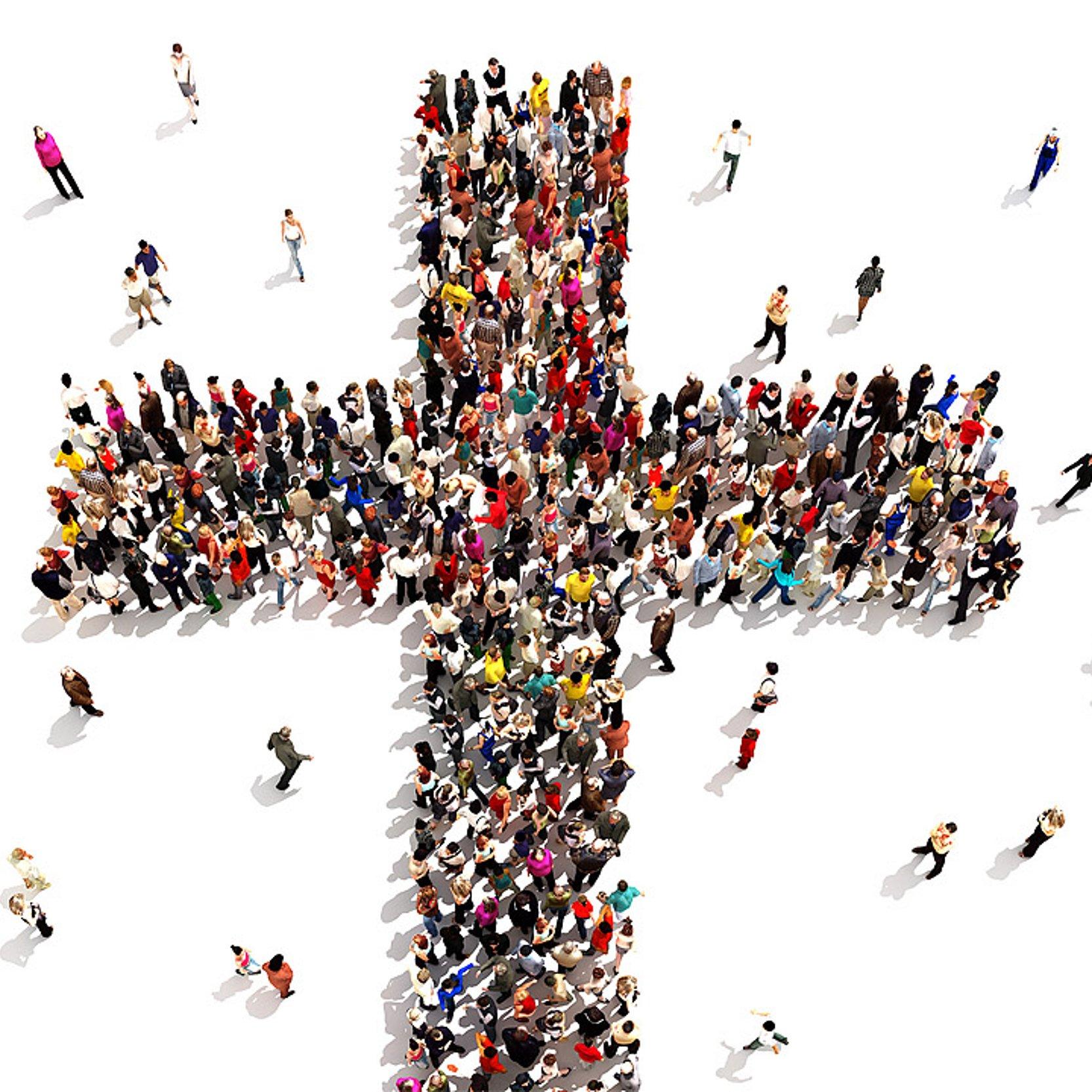 Kirchenmitgliedschaft Menschen bilden zusammen ein Kreuz