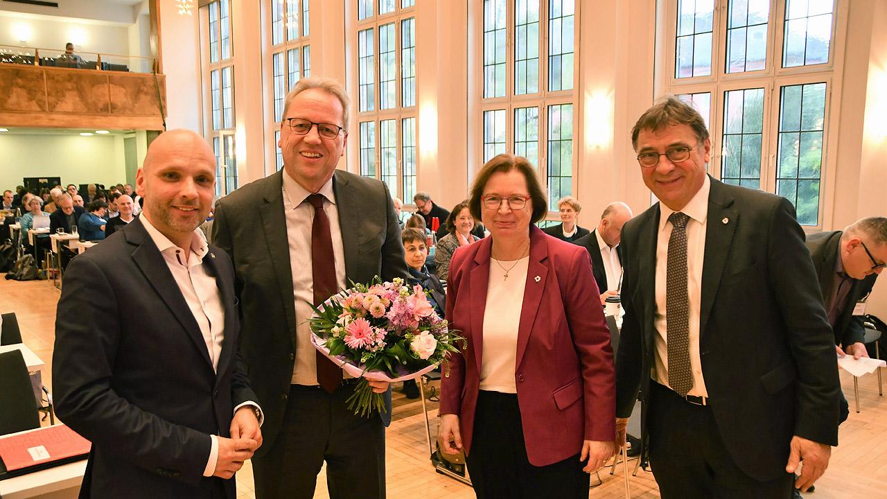 Gratulation Jens Böhm Gruppen mit Jens Böhm