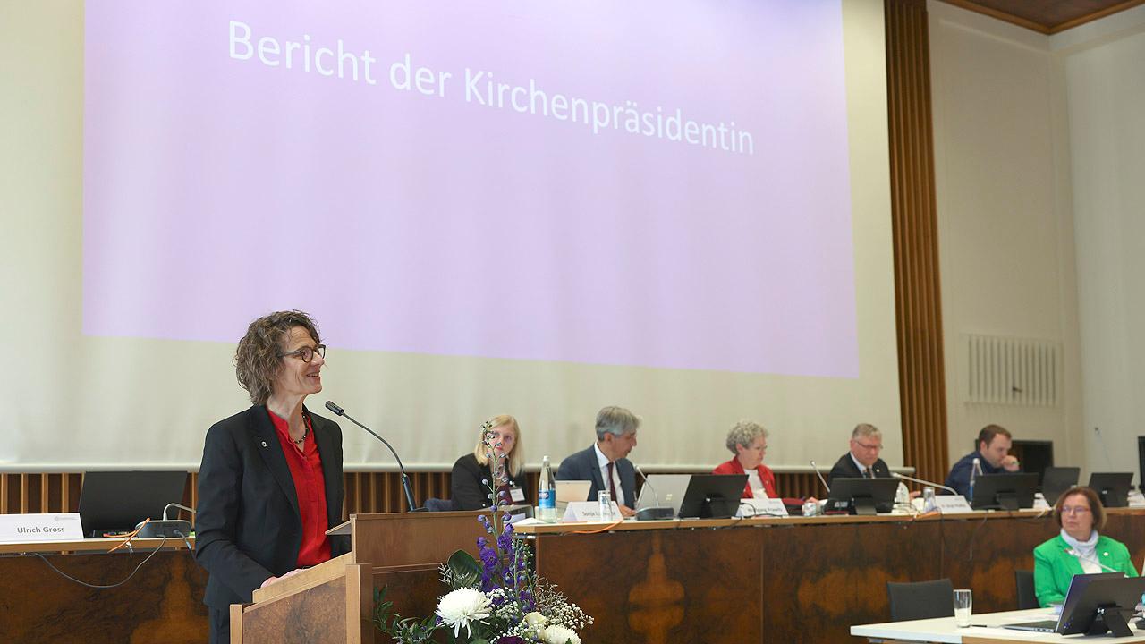Christiane Tietz am Rednerpult Christiane Tietz am Rednerpult