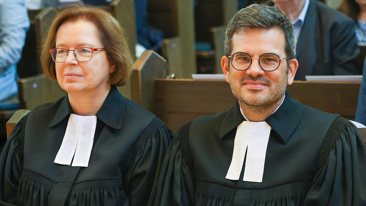 Ulrike Scherf und André Witte-Karp Ulrike Scherf und André Witte-Karp im Talar