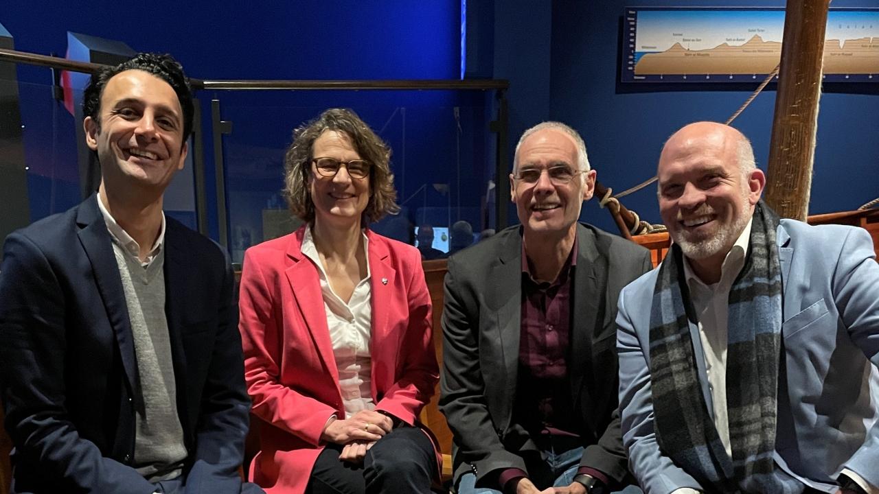 Tietz im BIMU Frankfurt Gruppenbild mit Dame